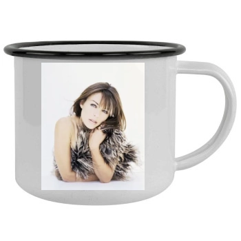 Elizabeth Hurley Camping Mug