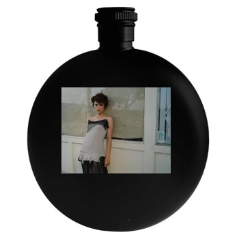 Shannyn Sossamon Round Flask