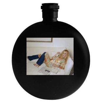 Sheryl Crow Round Flask