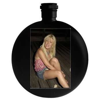 Tara Reid Round Flask