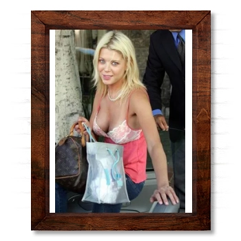 Tara Reid 14x17