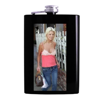 Tara Reid Hip Flask