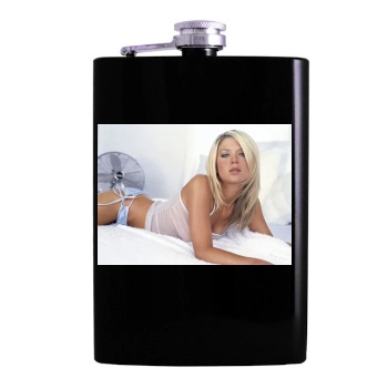 Tara Reid Hip Flask