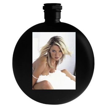 Tara Reid Round Flask