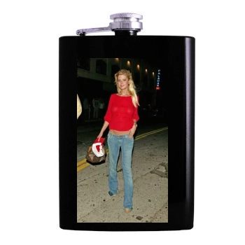 Tara Reid Hip Flask