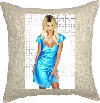 Tara Reid Pillow