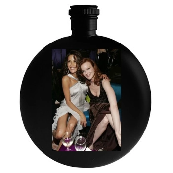 Teri Hatcher Round Flask