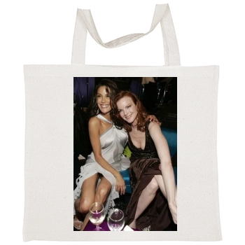 Teri Hatcher Tote