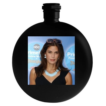 Teri Hatcher Round Flask