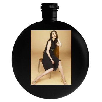 Teri Hatcher Round Flask