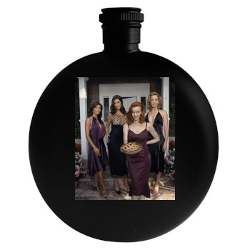 Teri Hatcher Round Flask