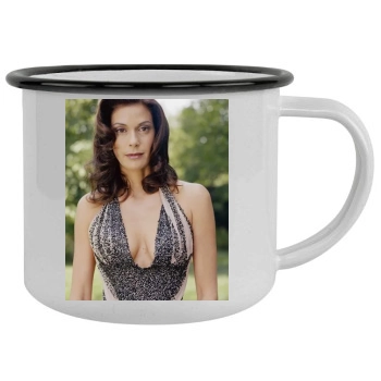 Teri Hatcher Camping Mug