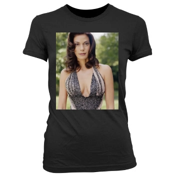 Teri Hatcher Women's Junior Cut Crewneck T-Shirt