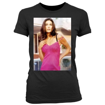 Teri Hatcher Women's Junior Cut Crewneck T-Shirt