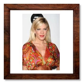 Tori Spelling 12x12