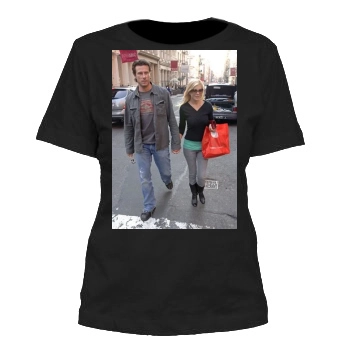 Tori Spelling Women's Cut T-Shirt