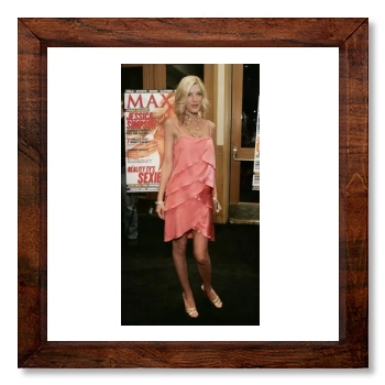 Tori Spelling 12x12