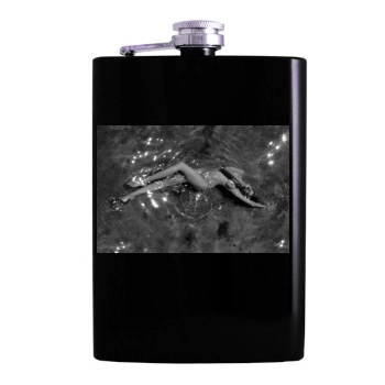 Hana Nitsche Hip Flask