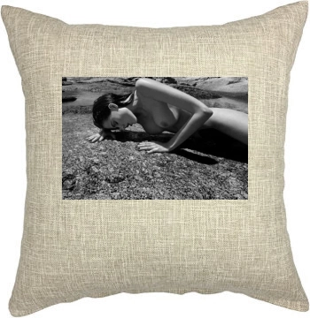 Hana Nitsche Pillow