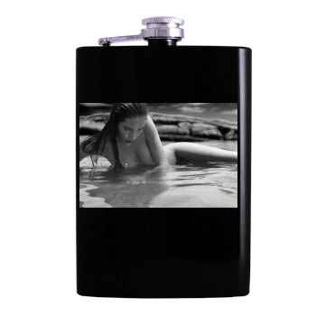 Hana Nitsche Hip Flask