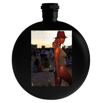 Tyra Banks Round Flask