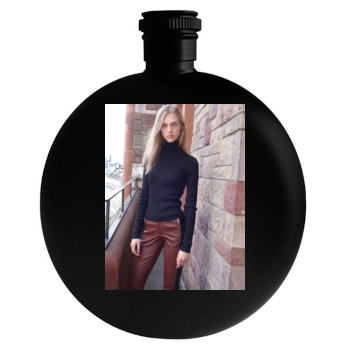 Hedvig Palm Round Flask