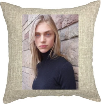 Hedvig Palm Pillow