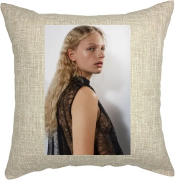 Frederikke Sofie Pillow