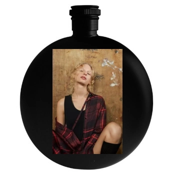 Frederikke Sofie Round Flask