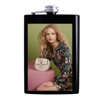 Frederikke Sofie Hip Flask