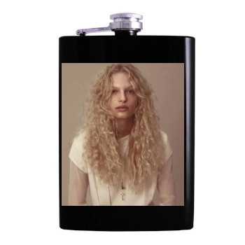 Frederikke Sofie Hip Flask