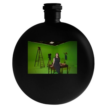 Hayley Atwell Round Flask