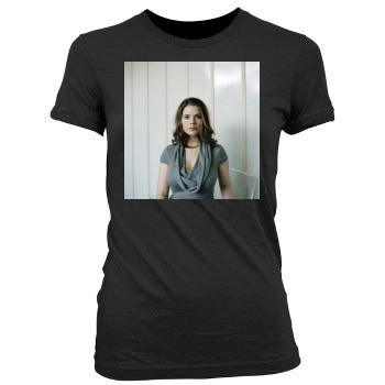 Hayley Atwell Women's Junior Cut Crewneck T-Shirt