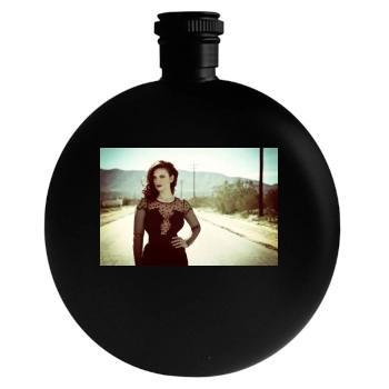 Hayley Atwell Round Flask