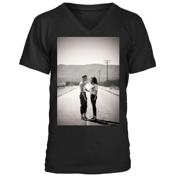 Hayley Atwell Men's V-Neck T-Shirt