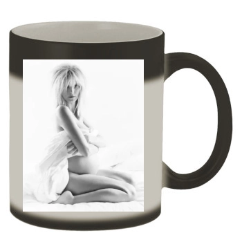 Heidi Klum Color Changing Mug