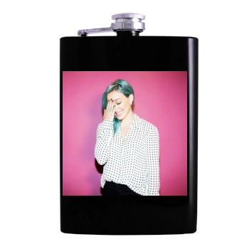 Hilary Duff Hip Flask