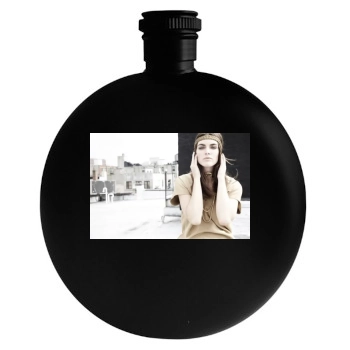 Hilary Rhoda Round Flask