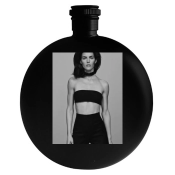 Hilary Rhoda Round Flask