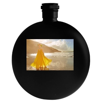 Hilary Rhoda Round Flask