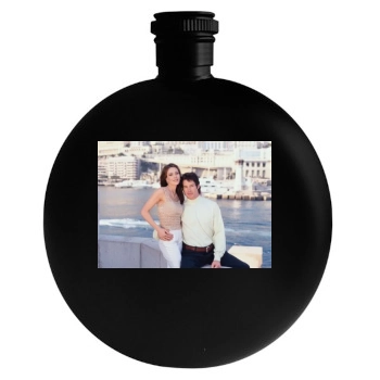 Hunter Tylo Round Flask