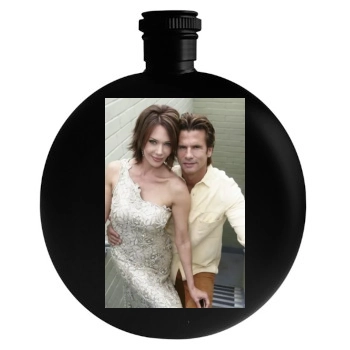 Hunter Tylo Round Flask