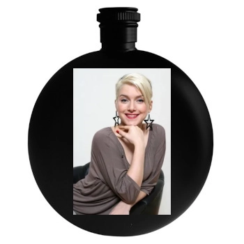 Jeanette Biedermann Round Flask