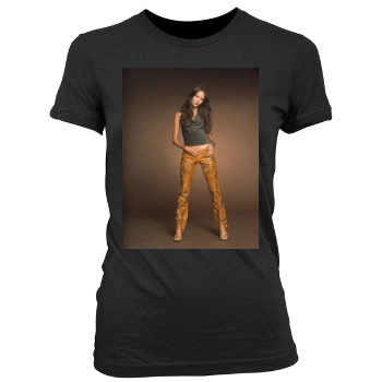 Amy Acker Women's Junior Cut Crewneck T-Shirt