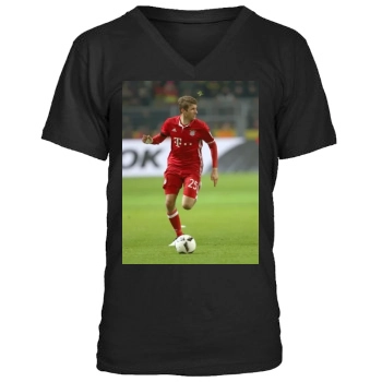 FC Bayern Munich Men's V-Neck T-Shirt