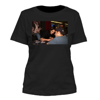 Asia Argento Women's Cut T-Shirt