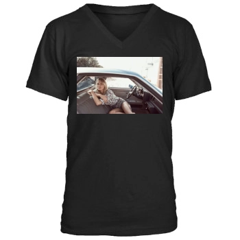 Amber Valletta Men's V-Neck T-Shirt