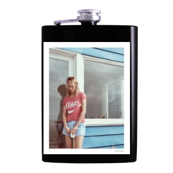 Amber Valletta Hip Flask