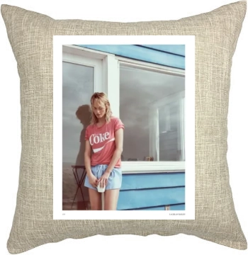 Amber Valletta Pillow