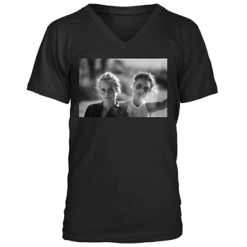 Amber Valletta Men's V-Neck T-Shirt